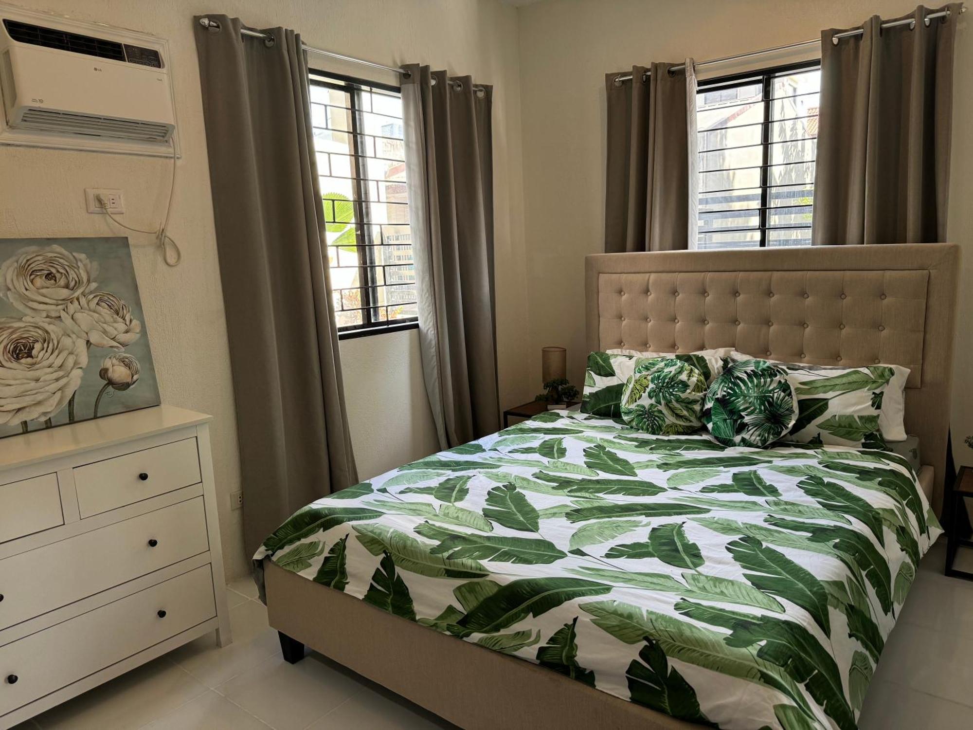 Home Away From Home. Bacolod Dış mekan fotoğraf